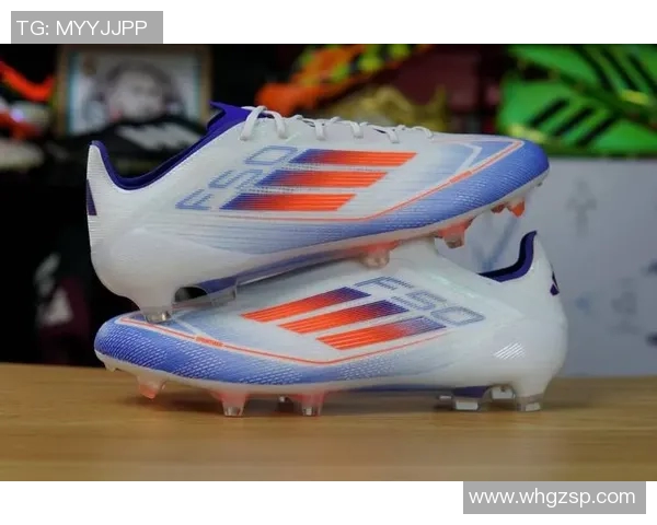 目前各大足球明星使用的足球鞋款式与性能分析 目前各大足球明星使用的足球鞋款式与性能分析