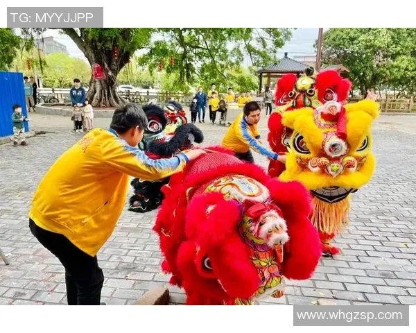 足球明星与舞狮文化的完美结合精彩图片集锦分享 足球明星与舞狮文化的完美结合精彩图片集锦分享