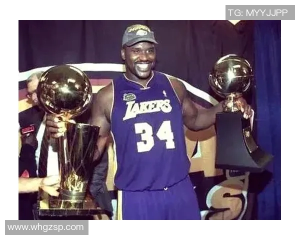 奥尼尔全明星篮球集锦图展现传奇巨星的辉煌瞬间与精彩时刻